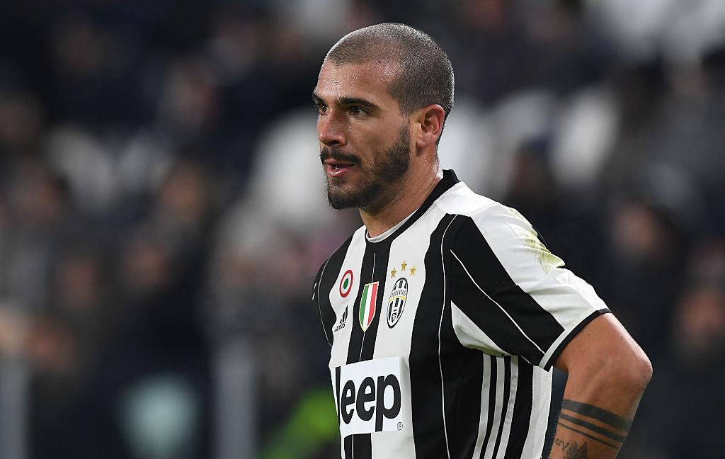L'agente di Sturaro: 'Lo vogliono in tanti, ma la Juve non lo cede'