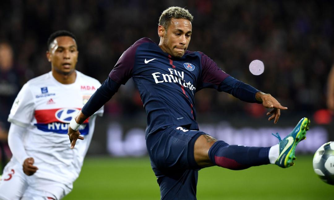 Offerta shock per Neymar: Perez pronto ad offrire due stelle del Real