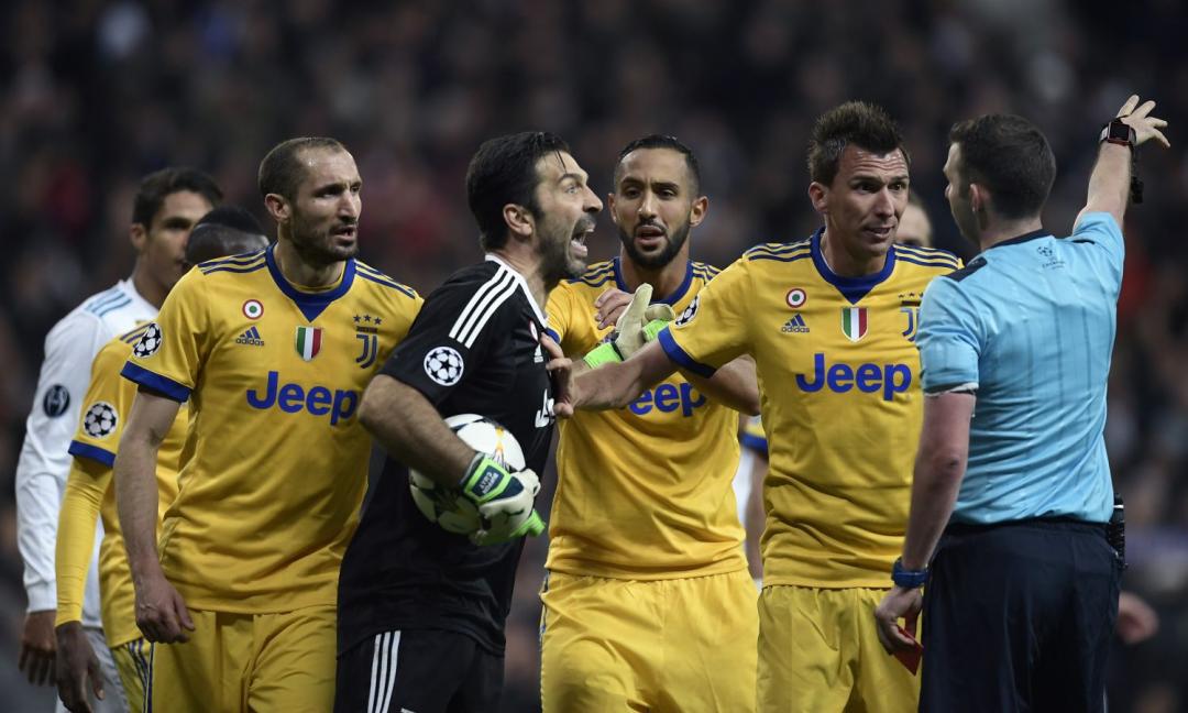 Clamoroso Albertosi: 'Buffon? Pensi a quanti favori arbitrali ha avuto la Juve...'