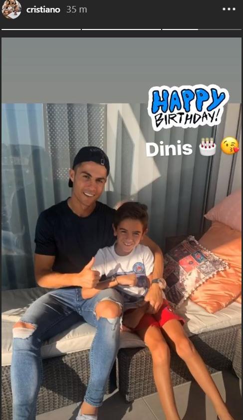 Juve Ronaldo Festeggia Il Compleanno Del Nipote Foto Ilbianconero