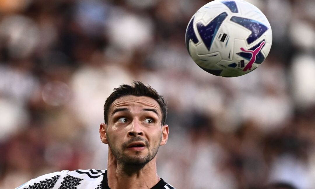 De Sciglio Sui Social Con Il Cuore Insieme A Voi Ilbianconero