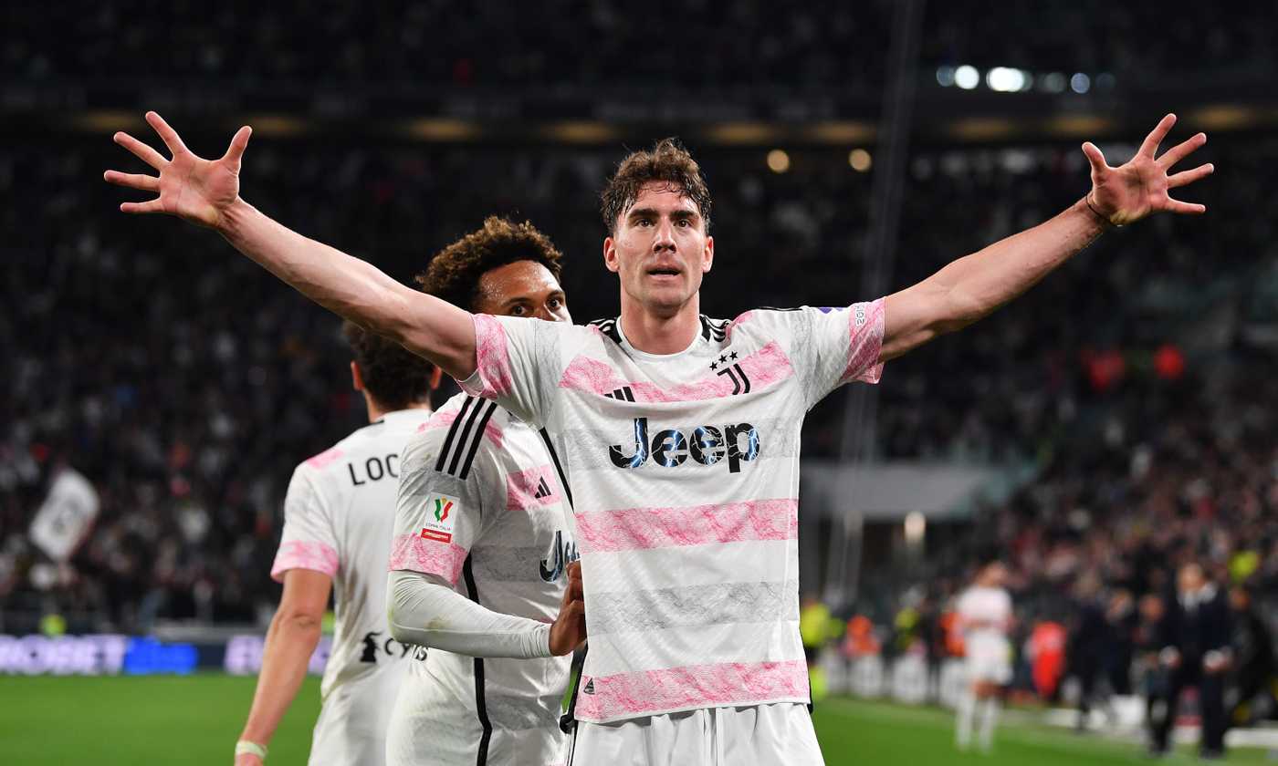 Juventus Dusan Vlahovic MVP Di Aprile Premiato Prima Della