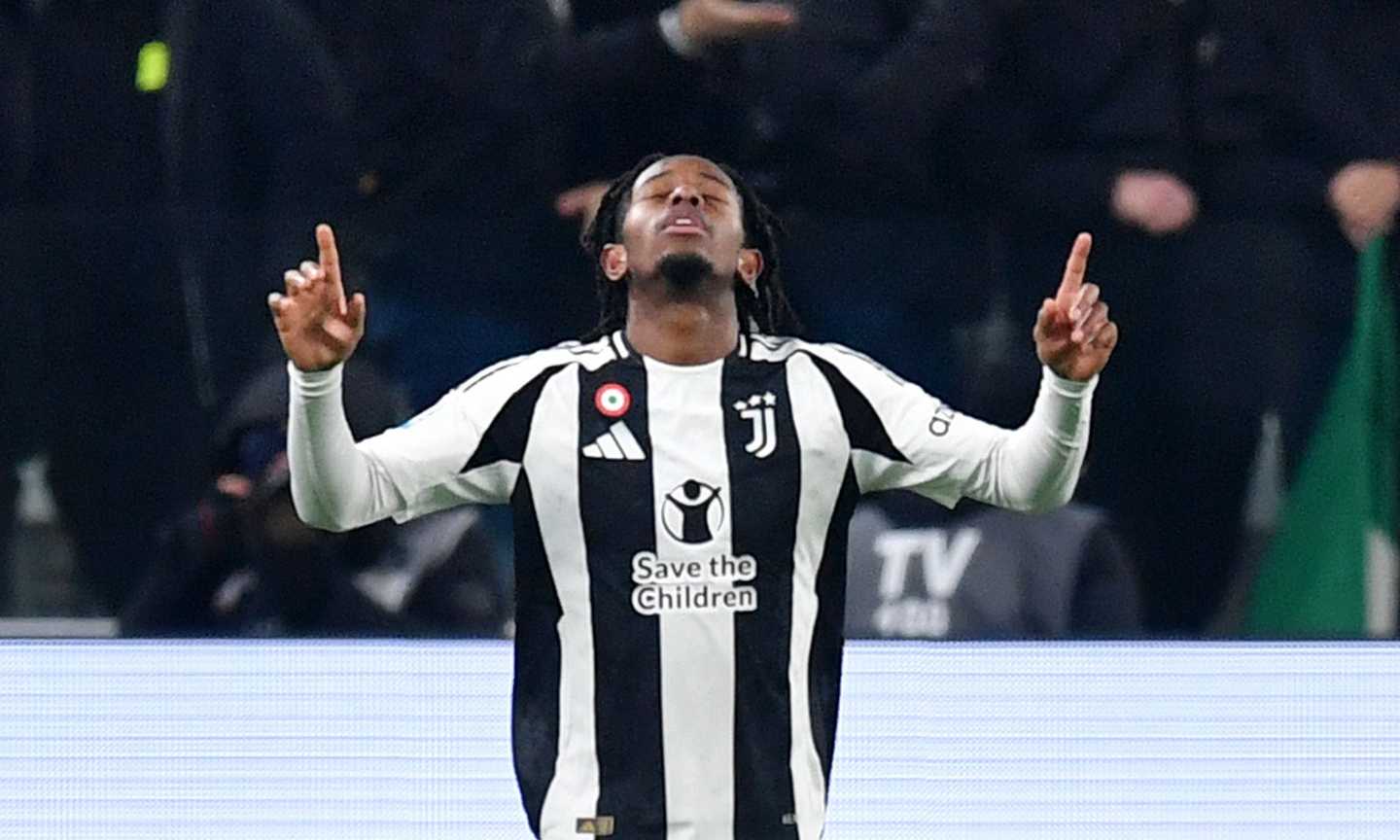 Mbangula Decisivo Contro Il Psv E Gi Nella Storia Della Juventus Il