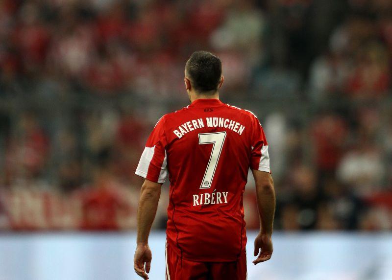 Buffon scuote il calcio: che attestato di stima da Ribery! FOTO