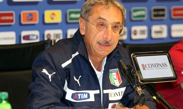 Coronavirus, Castellacci: 'Ripresa calcio? Una catastrofe se...'