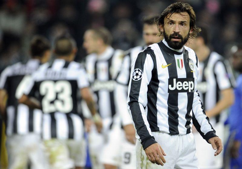 Goal of the Day: Pirlo, che magia contro il Genoa VIDEO