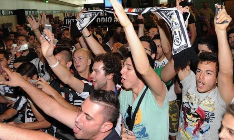 Juve-Verona, al via la protesta della curva: 'Libertà, ultras fuori dalle galere'