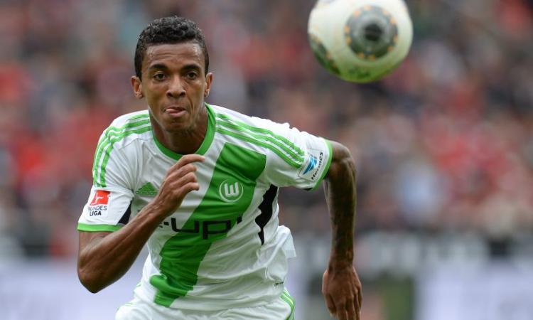 Luiz Gustavo apre alla Juve: 'Se arrivasse un'offerta...'