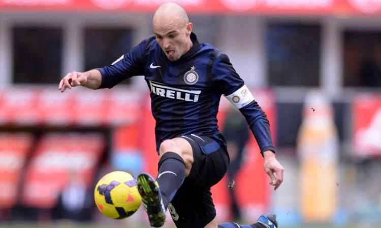 Cambiasso: 'Pirlo? Il migliore al mondo, ma se non c'era Lichtsteiner...'