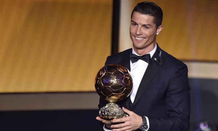 Ibrahimovic: 'I Palloni d'Oro di Ronaldo? Io non ho bisogno di trofei'
