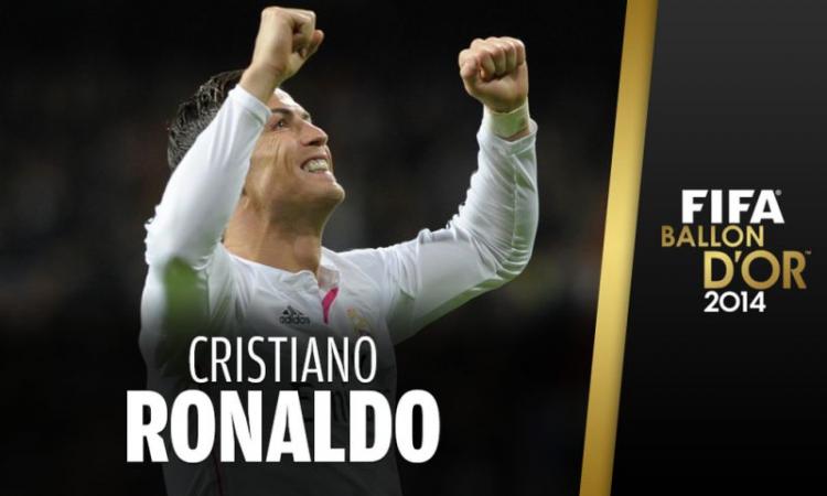 Una foto, un Pallone d'Oro: Ronaldo va in difficoltà! VIDEO