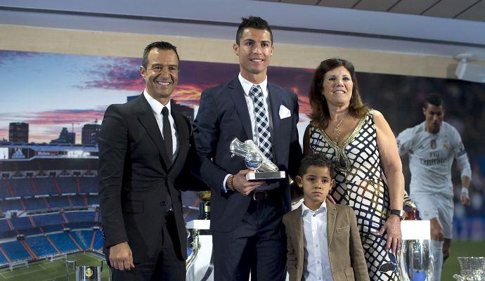 Sky Sport: Mendes comunica al Real la volontà di Ronaldo, la Juve fiduciosa