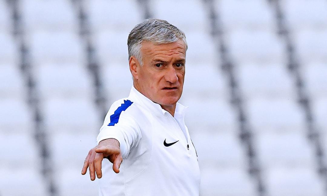Deschamps in panchina con la scorta dopo le minacce dell'ISIS