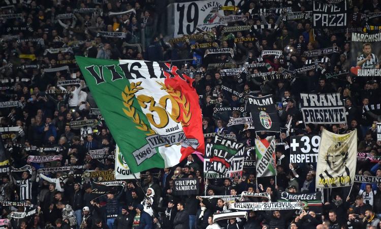 Curva Sud chiusa contro il Genoa: i tifosi della Juve protestano così FOTO