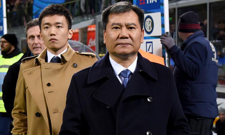 Inter, problemi per Zhang: vuole tornare in Italia per la Supercoppa