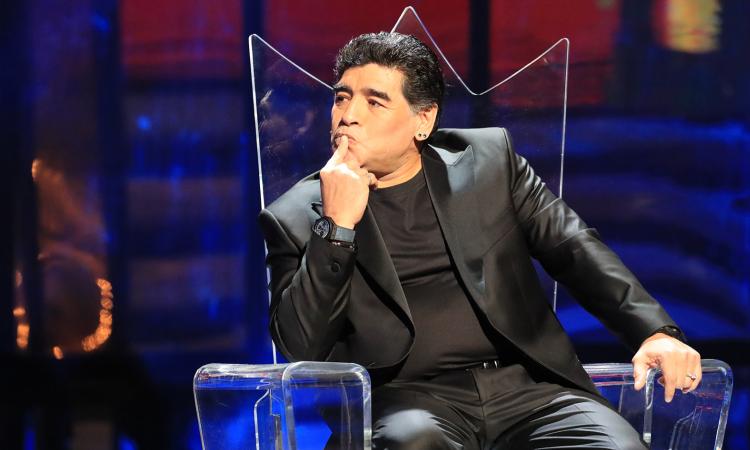 Maradona: 'A Dybala ho scritto un messaggio. Deve migliorare...'