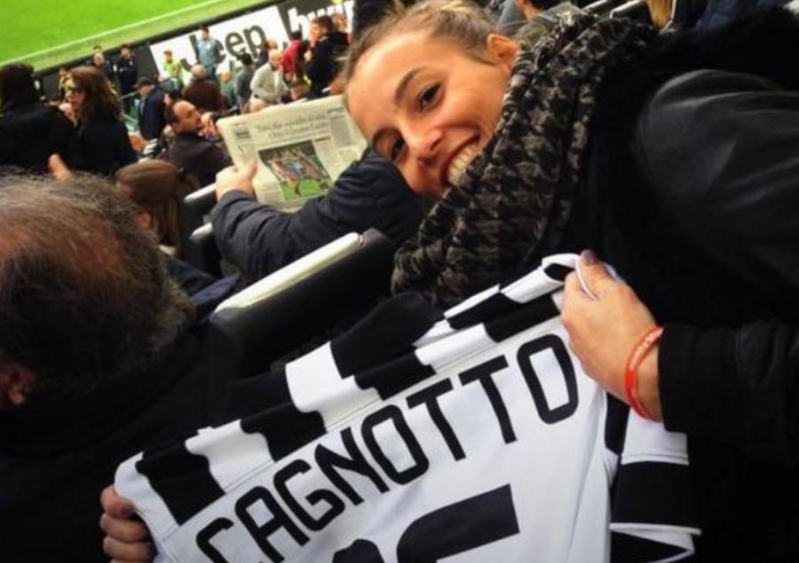 Tania Cagnotto si diverte con Dybala: il quiz è tutto da ridere VIDEO