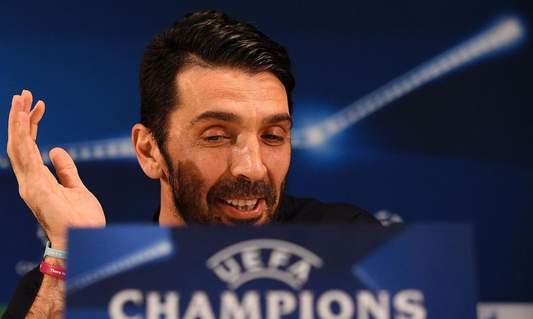 Buffon, i bookmaker scommettono su un futuro 'alla Totti'