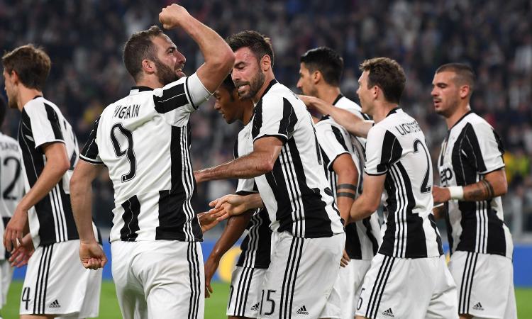 20 agosto 2016: il primo gol di Higuain con la Juve