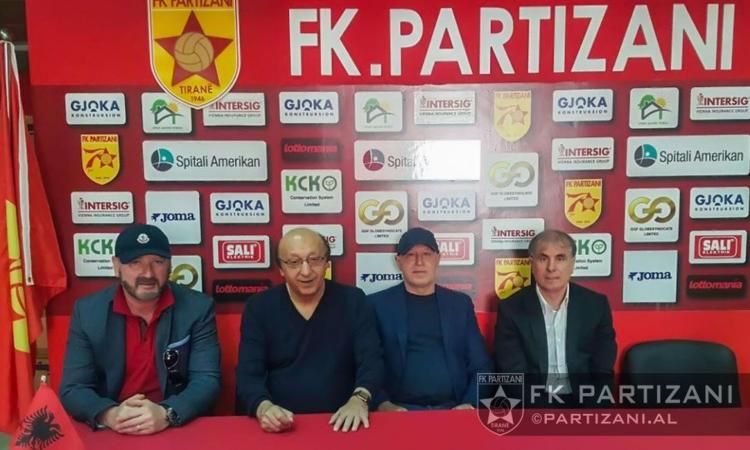 Partizani, UFFICIALE: Moggi sceglie un ex Juve come allenatore
