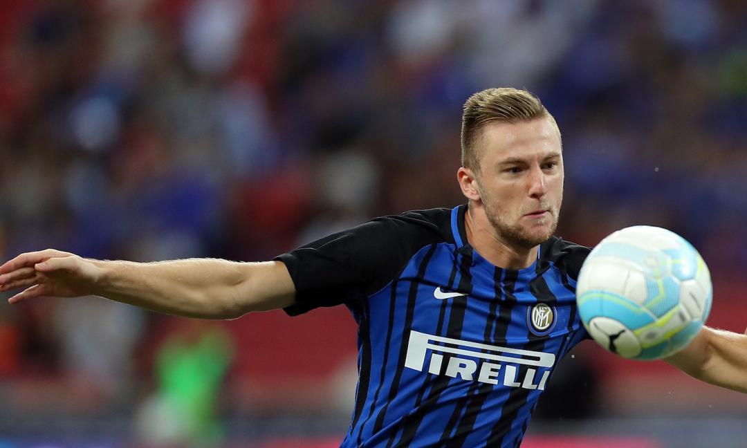 Crotone-Inter 0-2: vittoria sofferta ne finale. Nerazzurri in testa alla Serie A