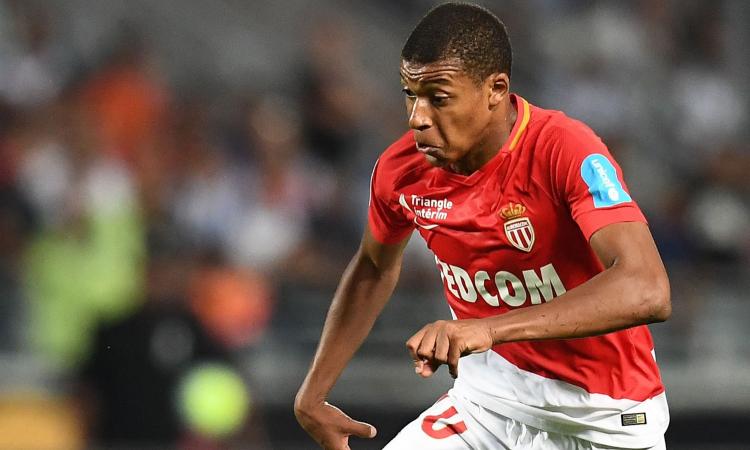 Monaco-Tolosa 3-2: decide Glik, si fa male Mbappé