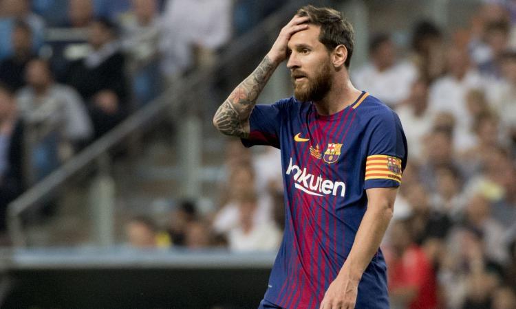 Messi premiato con la Scarpa d'Oro FOTO