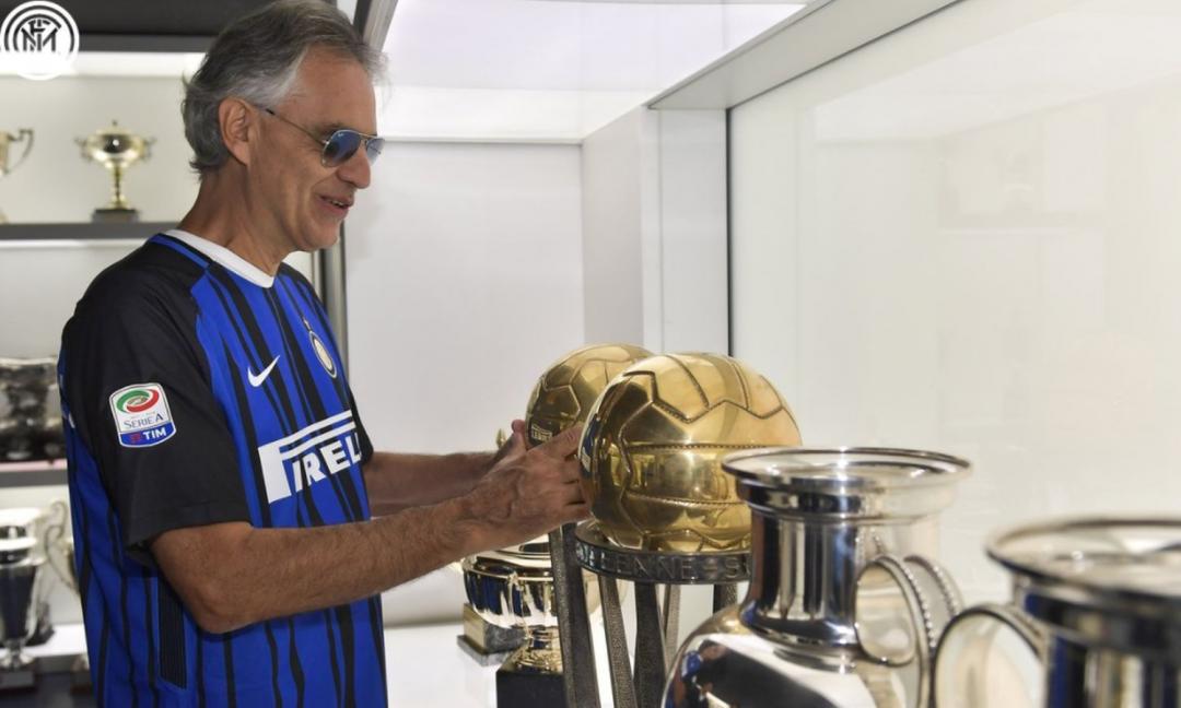 Bocelli non si trattiene: 'Sono antijuventino'