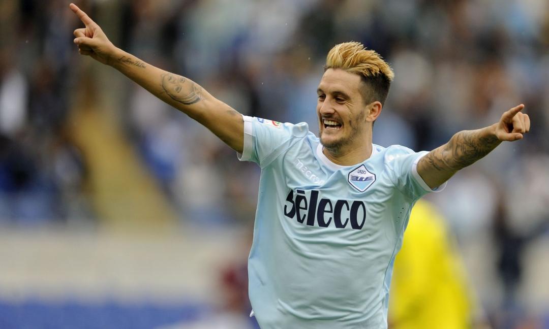 Lazio, siparietto Strakosha-Luis Alberto: 'Tieni questi gol per Buffon' VIDEO