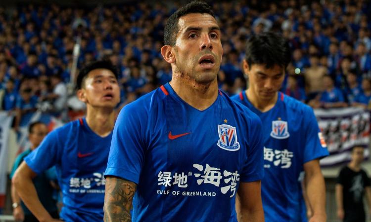 Ex Juve, Tevez e il rinnovo in Cina: 'Previsti contatti tra le parti'