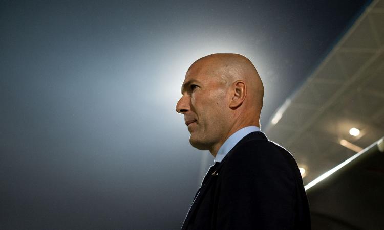 Dalla Spagna: tre offerte per Zidane, lo scenario per la Juve