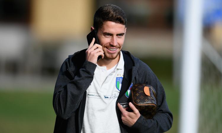 Juve attenta, un club si inserisce nella corsa a Jorginho