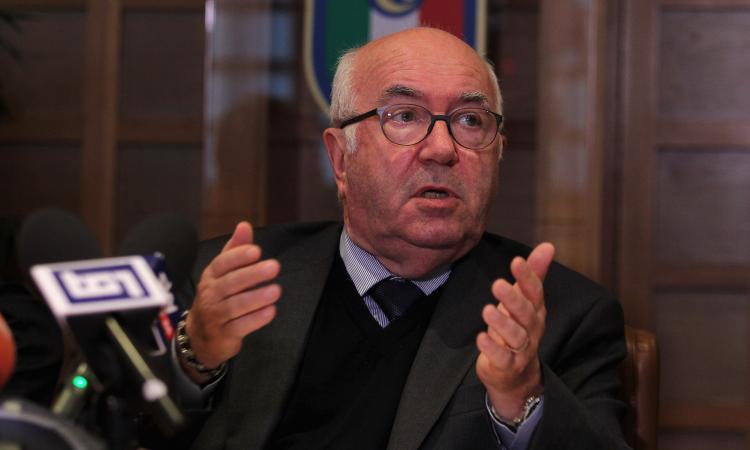 Tavecchio: 'Inter e Juve devono compiere grossi investimenti se vogliono raggiungere obiettivi importanti anche in Europa'