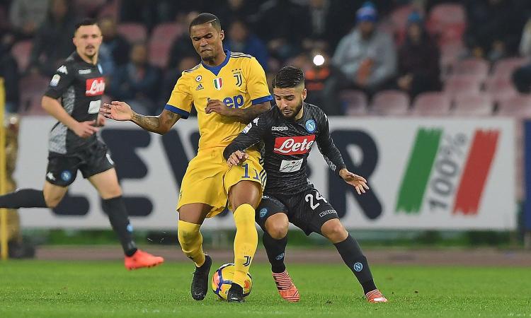 Retroscena Napoli-Juve: Sarri si lamenta, ma la maglia l'ha scelta De Laurentiis...
