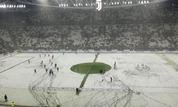 A Roma c'è la neve, ma manca tanto la Juve. E Totti...