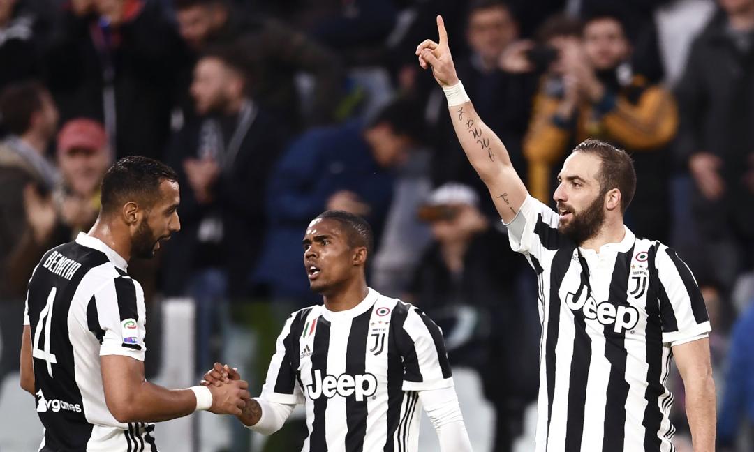 Higuain-Matuidi, la Juve vola a +4 dal Napoli!