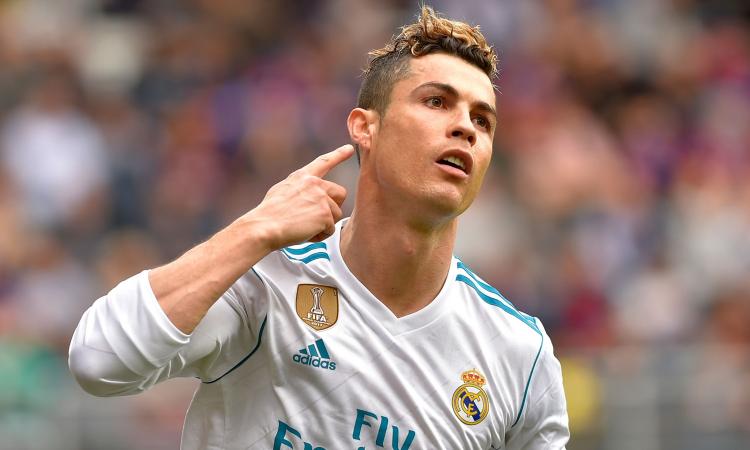 La Stampa: Cristiano Ronaldo si avvicina alla Juve. E a Madrid...