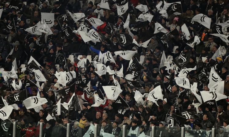 Tensione in tribuna tra tifosi Verona e Juve: intervengono gli steward