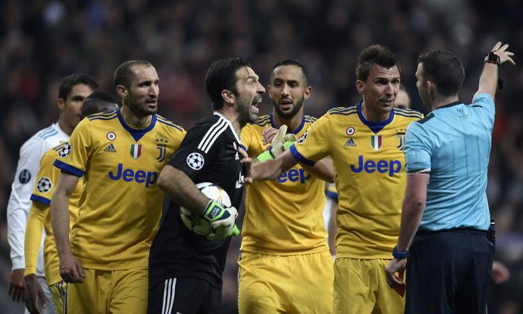 Clamoroso Albertosi: 'Buffon? Pensi a quanti favori arbitrali ha avuto la Juve...'