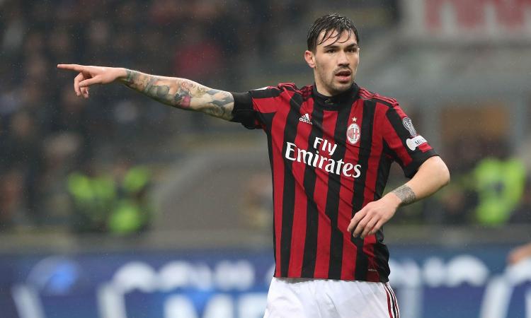 Juve su Romagnoli, il Milan prova a blindarlo. I dettagli