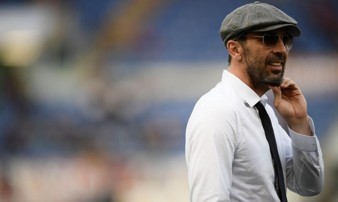 Ag. Buffon: 'Ci sono offerte, lui non è come Julio Cesar...'