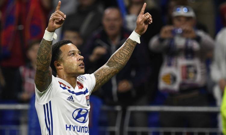 Svolta Depay per la Juve: Il Barça ha deciso che...