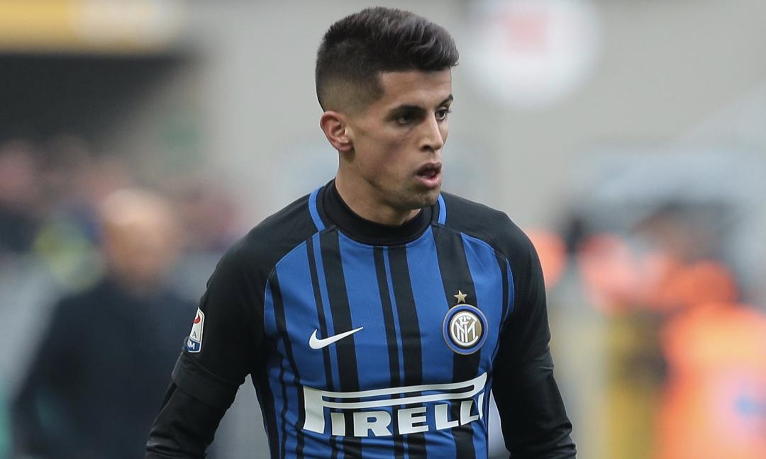 Cancelo, polemica con Bergomi: 'Brutto che parli male di un interista...'