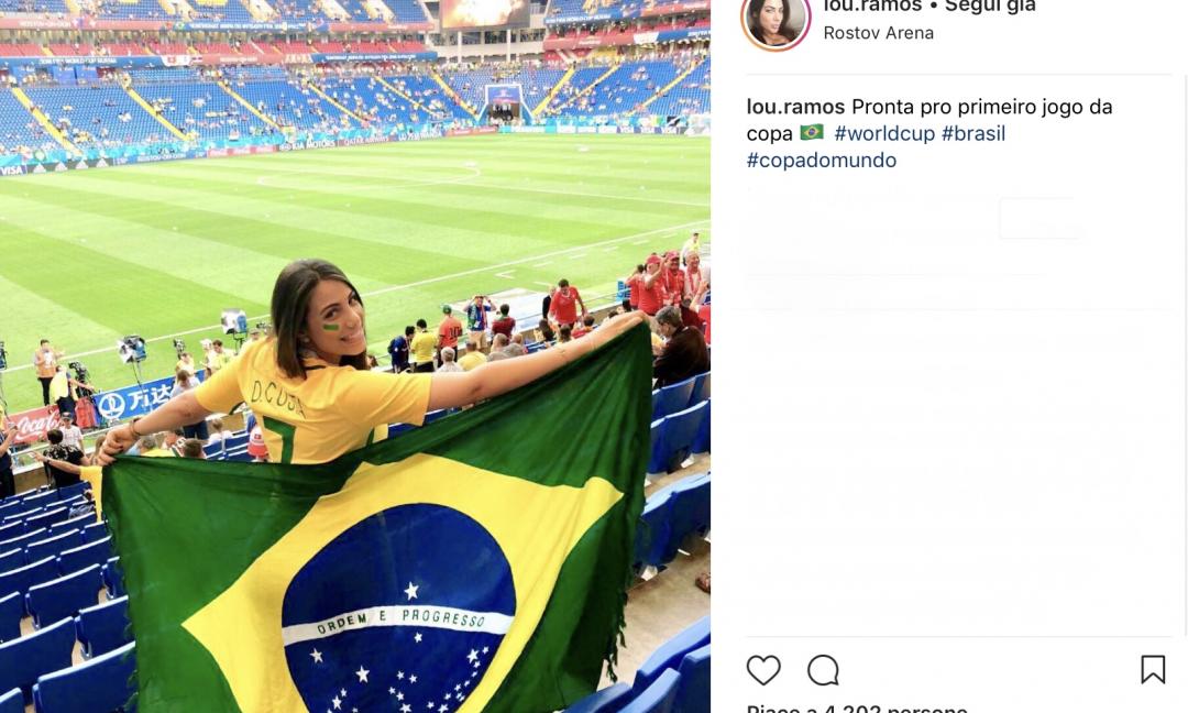 Brasile, Douglas Costa resta in panchina... davanti alla sua Louise FOTO