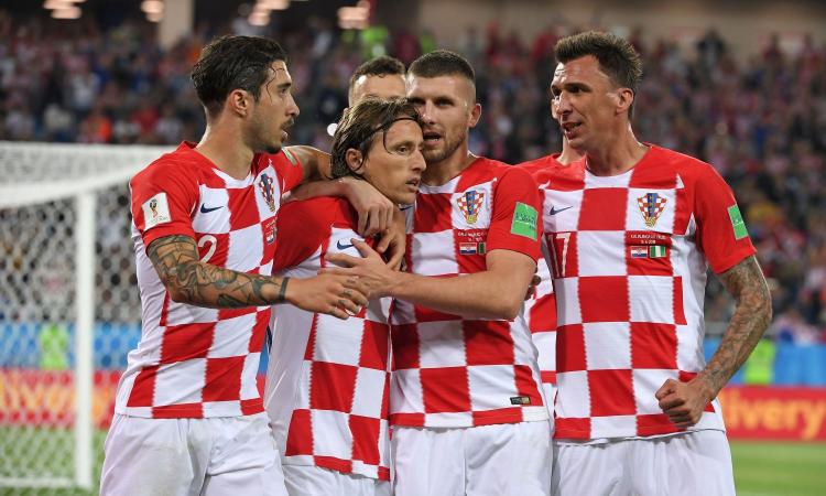Croazia ok: Mandzukic sposta già gli equilibri, solo scampoli per Pjaca