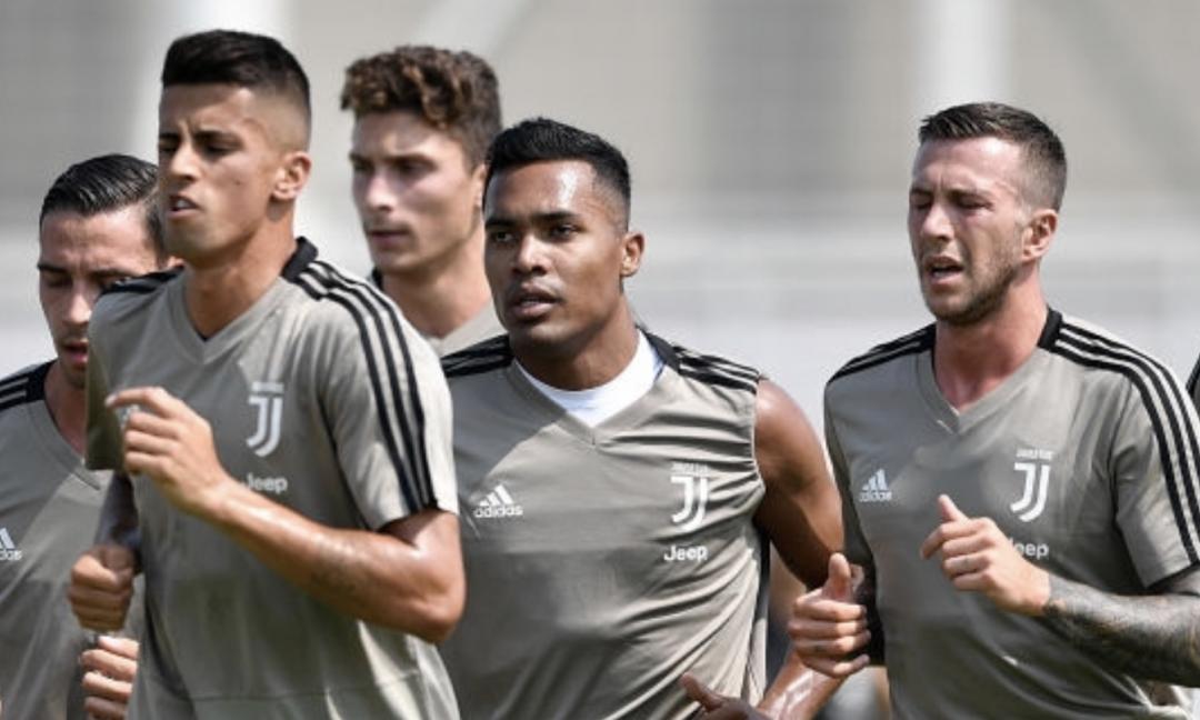 Juve, l'allenamento LIVE: FOTO e VIDEO dal Training Center