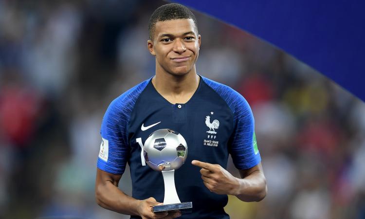 'Un Ronaldo alla Juve da giovane': il piano di Agnelli per Mbappé e Sané