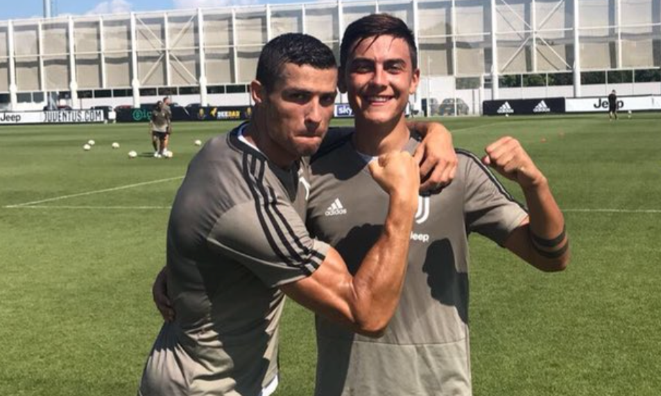 Juve, Dybala ai tifosi: 'Pronti ad abbracciarvi' FOTO