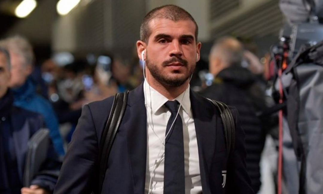 Sturaro ritrova la Juve e sui social scrive: 'Forza Genoa' FOTO