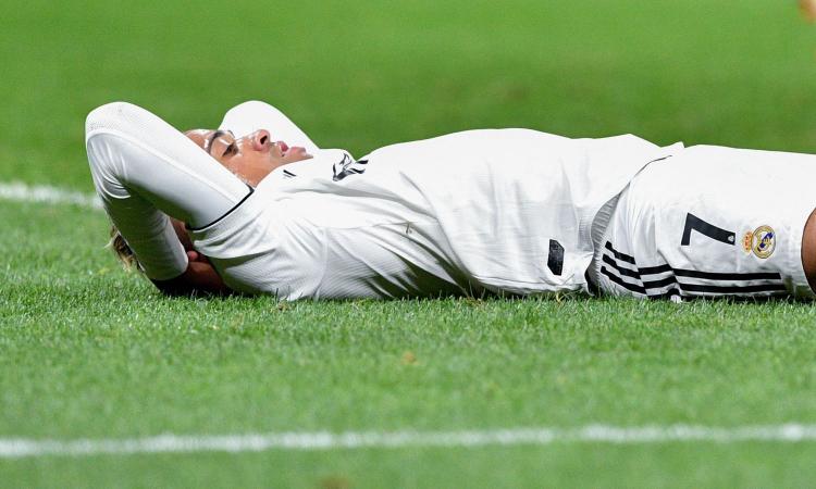 Real Madrid, gli sfottò per le sconfitte arrivano anche da una suora! FOTO